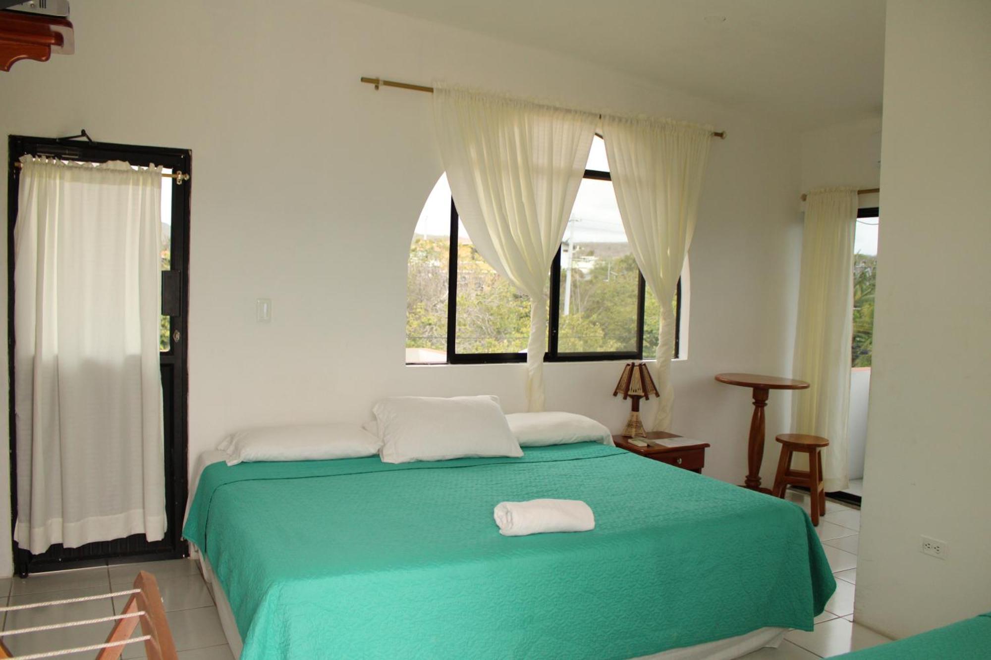 Hotel Casa de Nelly Puerto Baquerizo Moreno Esterno foto