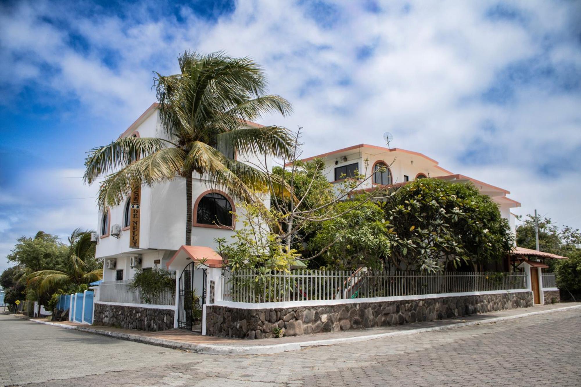 Hotel Casa de Nelly Puerto Baquerizo Moreno Esterno foto